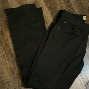 Wrangler- Black Straight Fit Flex Jeans